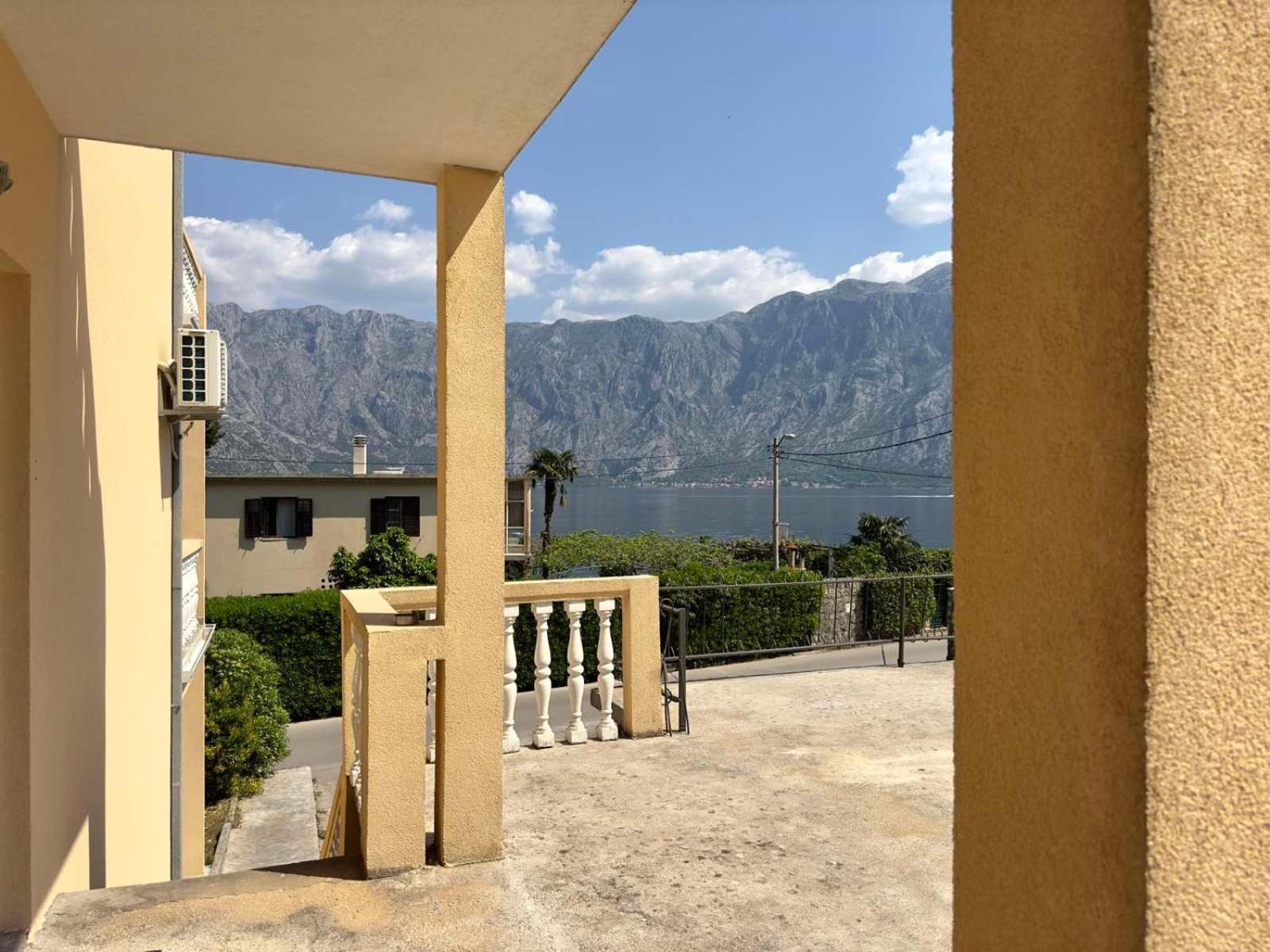 Apartments Asya Kotor Zimmer foto